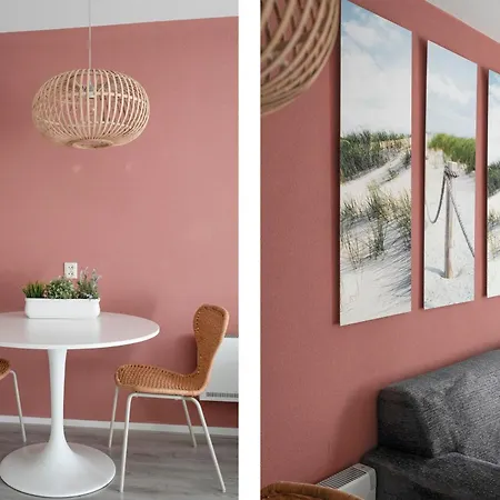 Badhotel 315 - Aan Zee 3* كالانتسوج